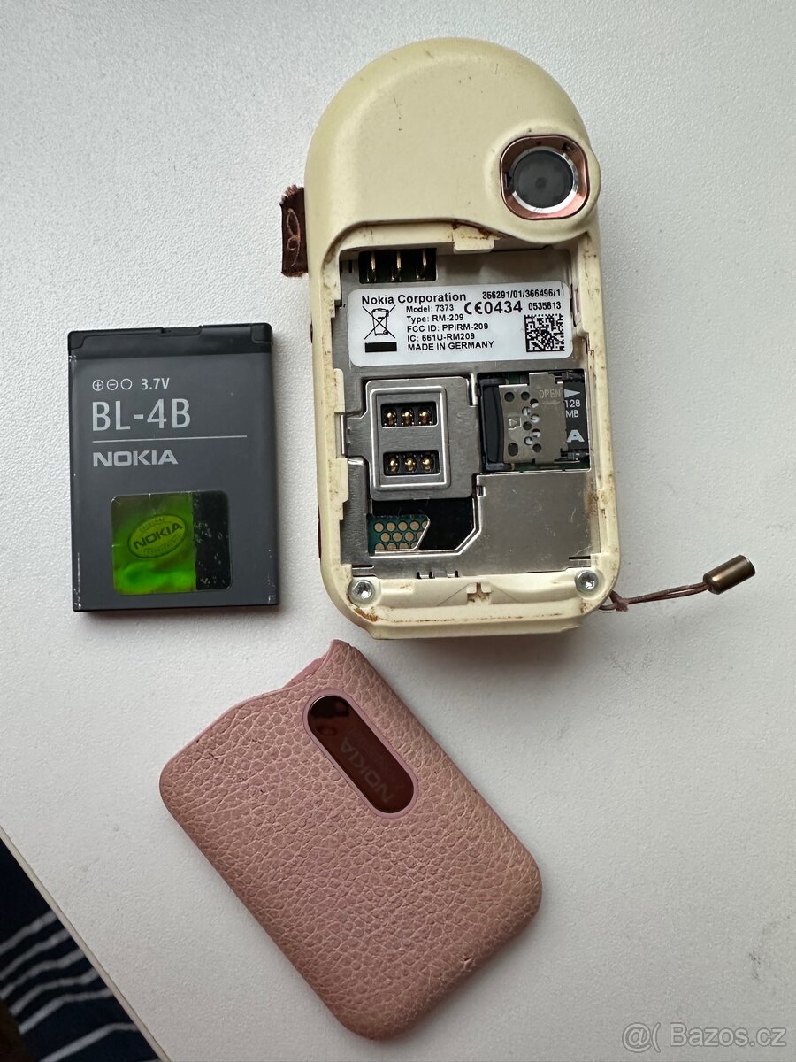 Nokia 7373 - 4