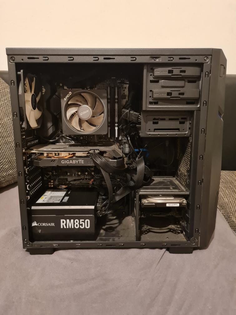 Herní PC Ryzen 7 3700X GTX 1660 - 4