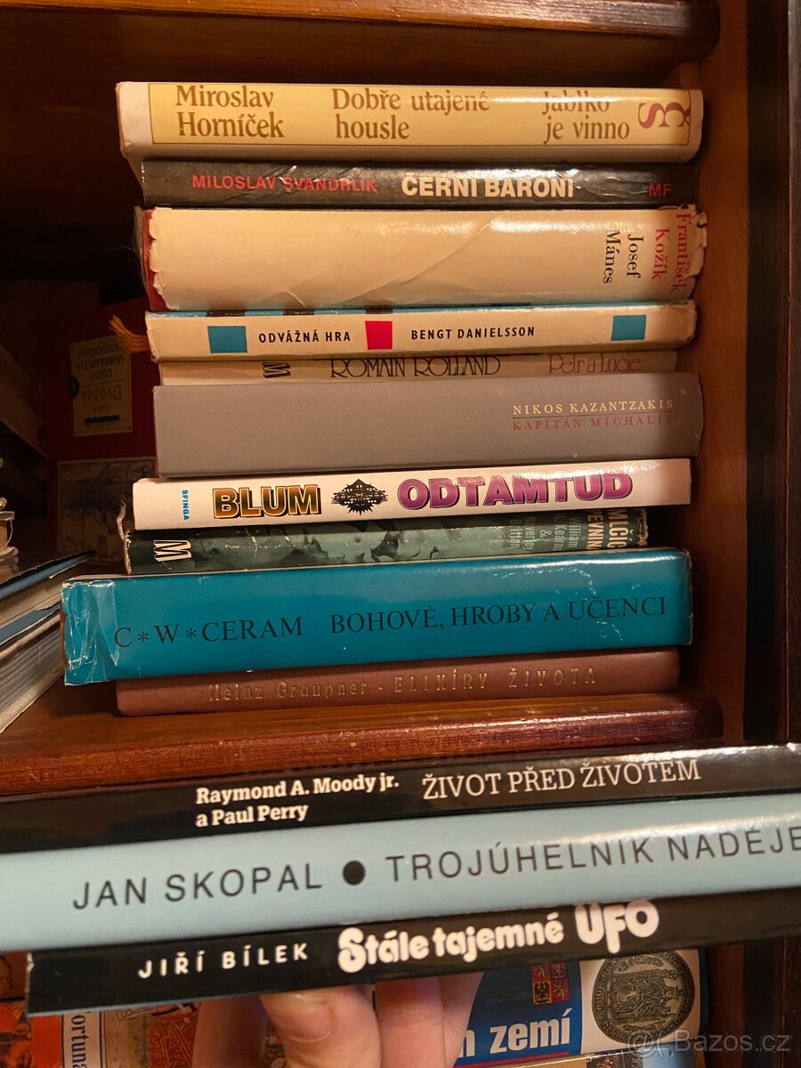 Různé knihy - 4