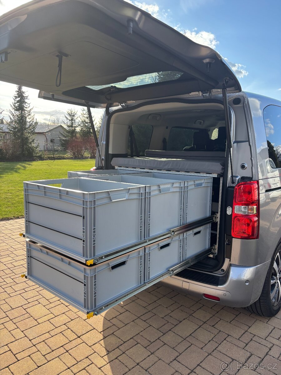 Kempovací vestavba do dodávky - 4