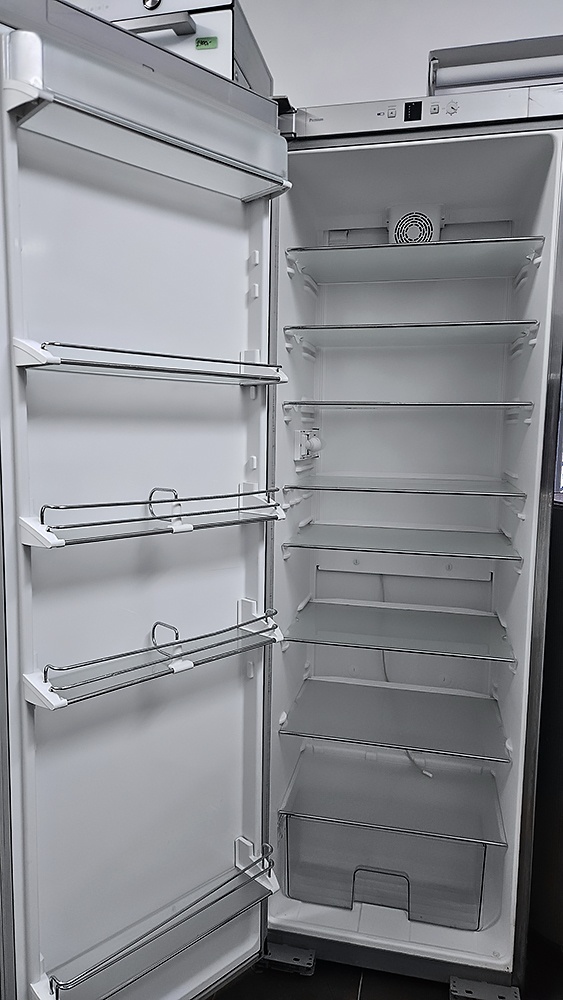 Lednice s mrazákem ELECTROLUX, kombin. - 4