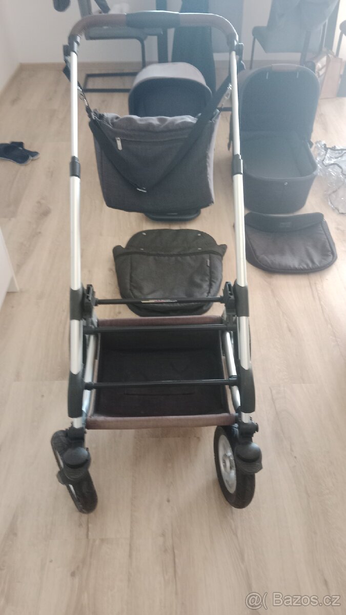 Kočárek v dvojkombinaci - 4
