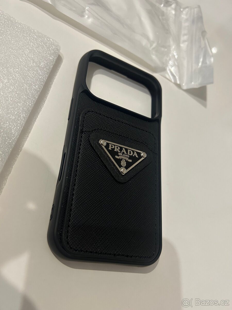 Designovy kryt pro Iphone 17 pro - 4