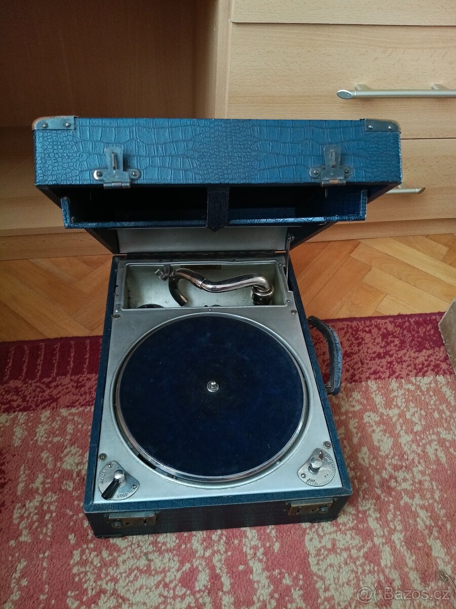 Kufříkový gramofon Itonia - 4