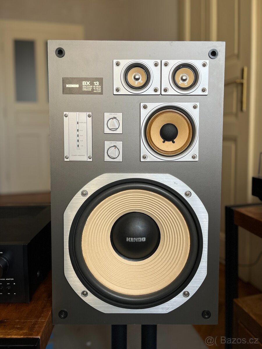 Hitachi SR-903 a KENDO BX 13 - 4