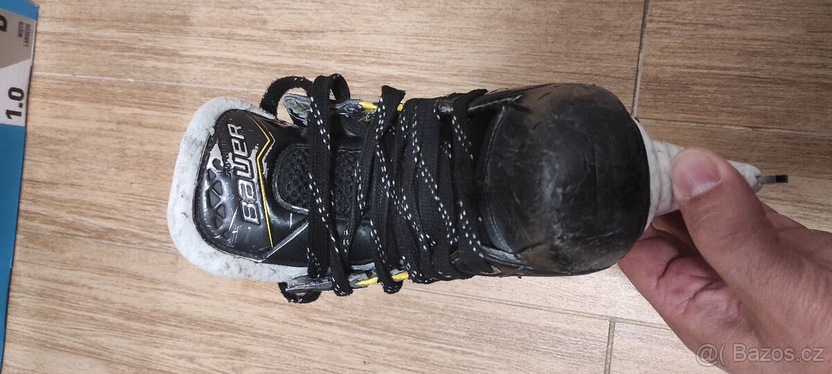 Brusle Bauer Supreme M40 JR 1D - 4