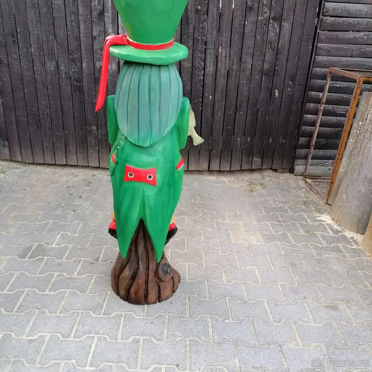 vodník motorovou pilou - 4