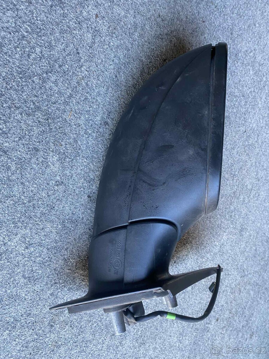 Levé zrcátko VW Amarok 2014-2018