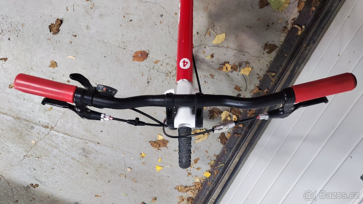 Dětské kolo Woom 4 - 4