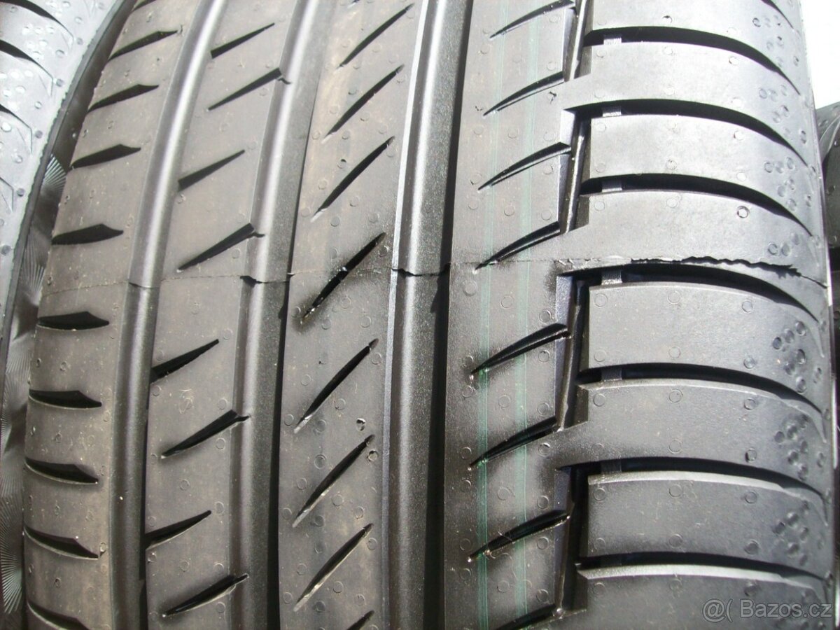 sada Continental Premium6 235.50.19 103V XL 99,9% - 4