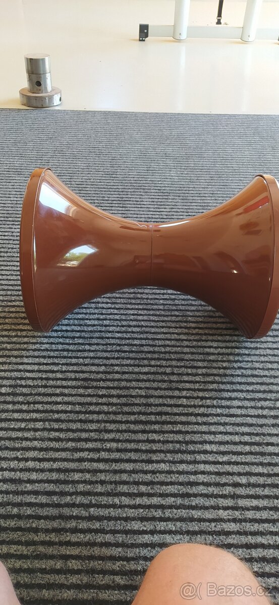 Stojan pod kvetinace - 4