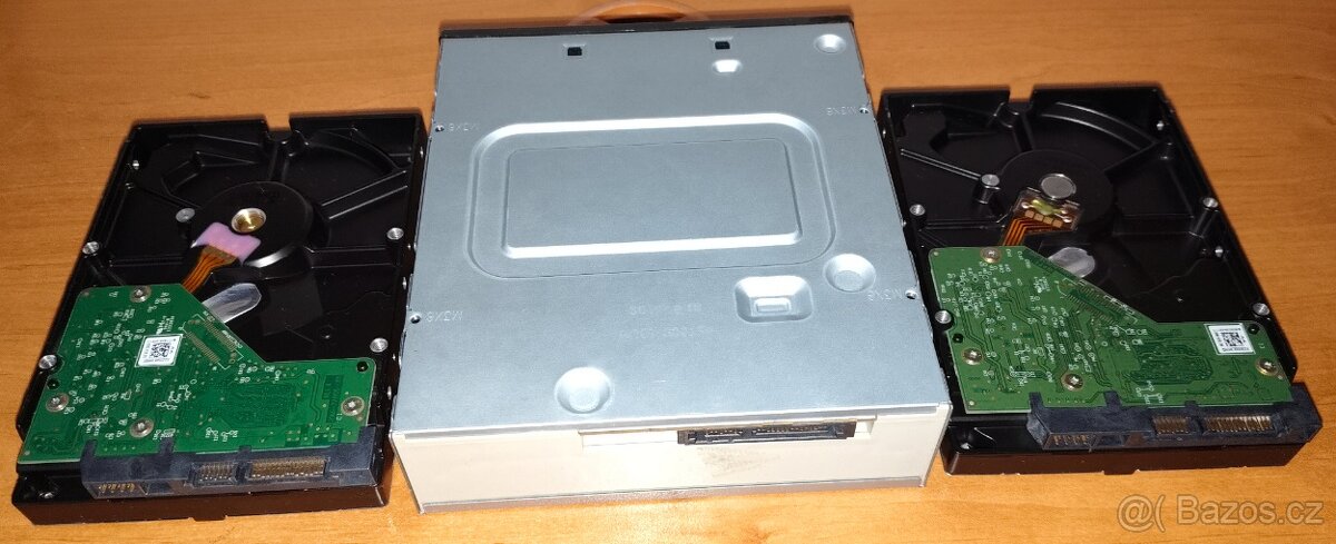 Prodám vypalovačku DVD, CD Samsung - 4