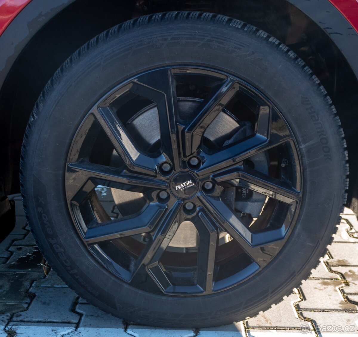 Jaguar E-PACE P250 AWD R-Dynamic Auto SE - 4