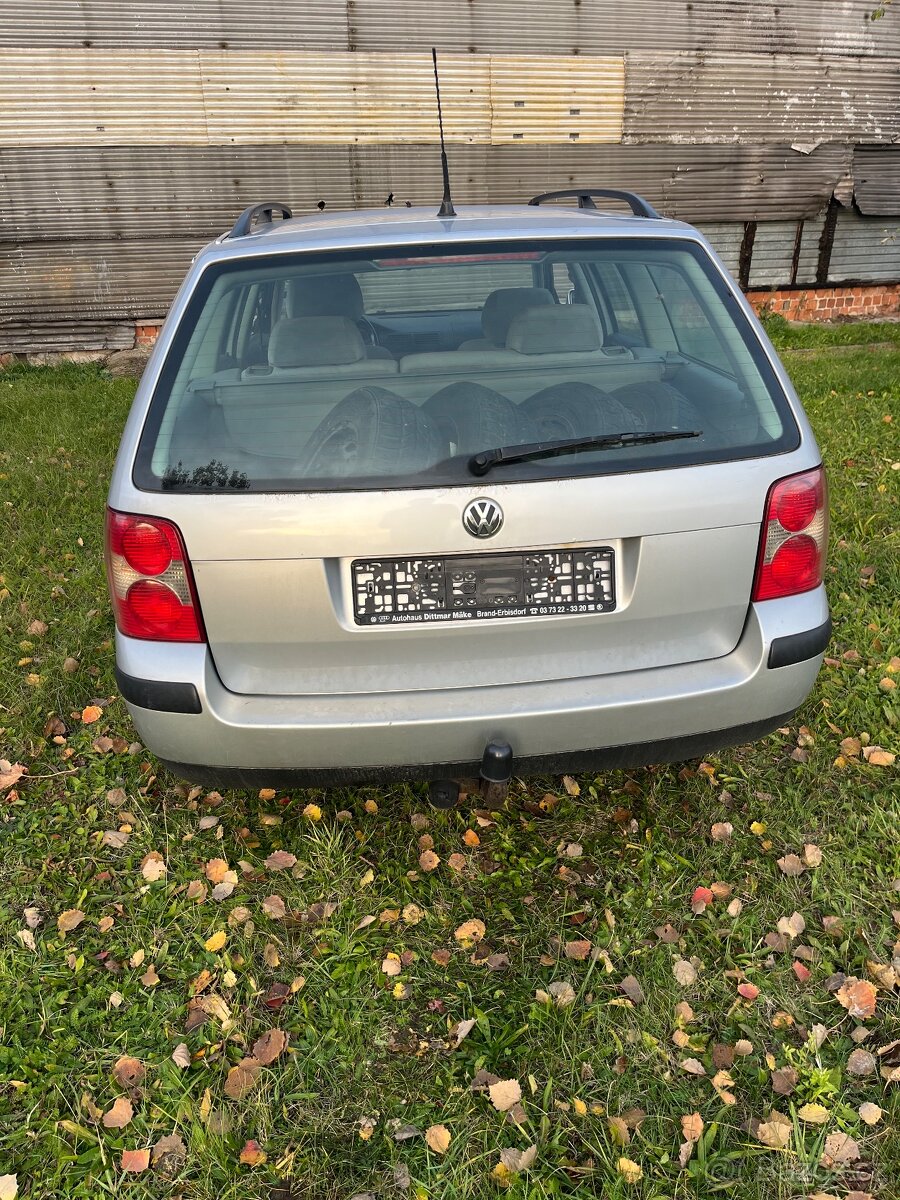Volkswagen Passat 1.9TDi,96Kw,Xenon,Klima - 4