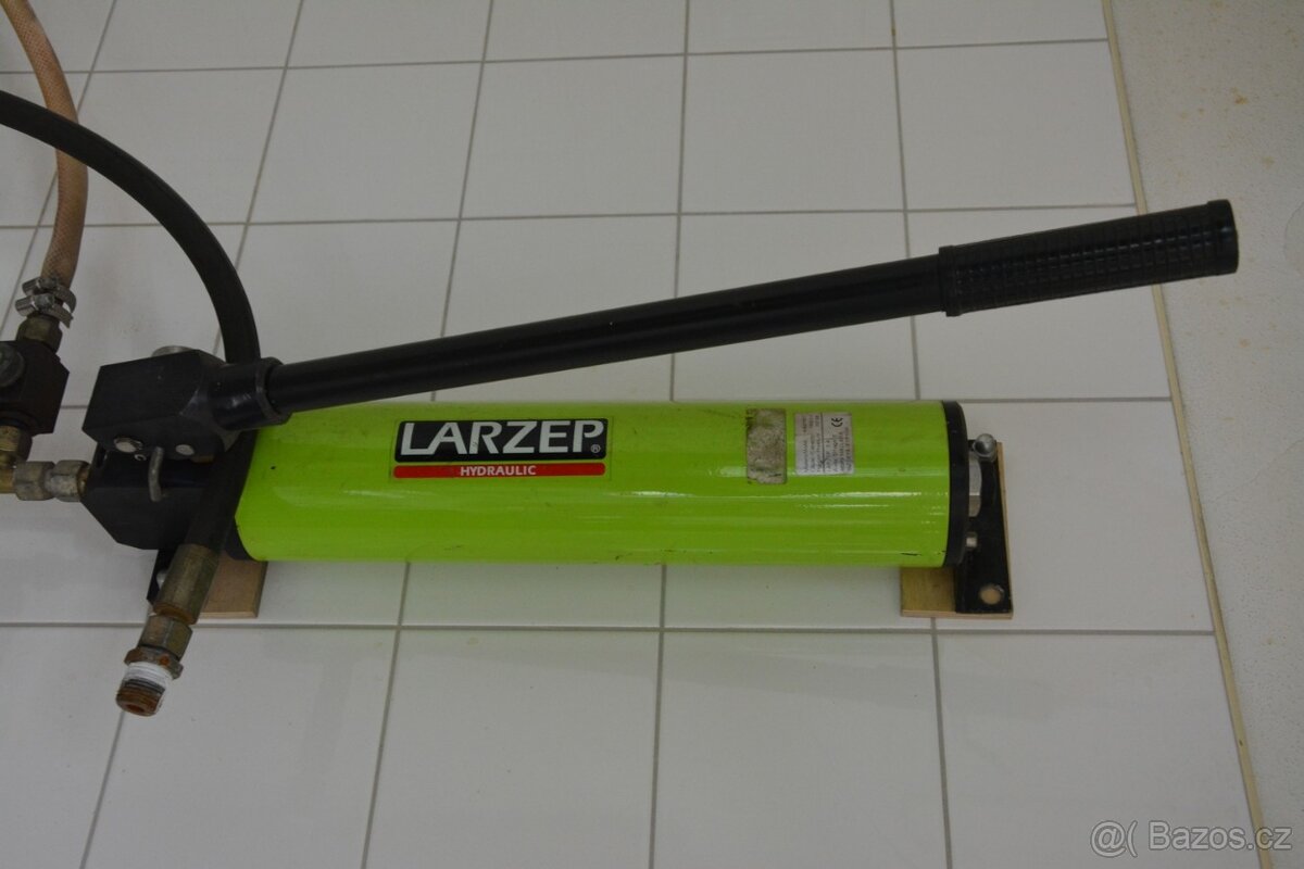 Tlaková pumpa - Ruční hydraulické čerpadlo LARZEP - 4