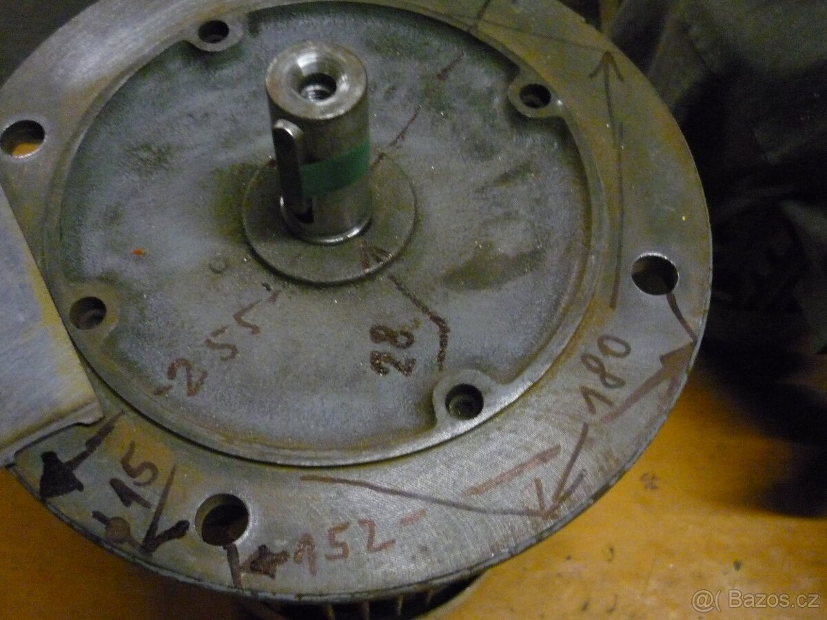 elektromotor Mez Mohelnice 380V/2,2kw/1400 ot./min - 4