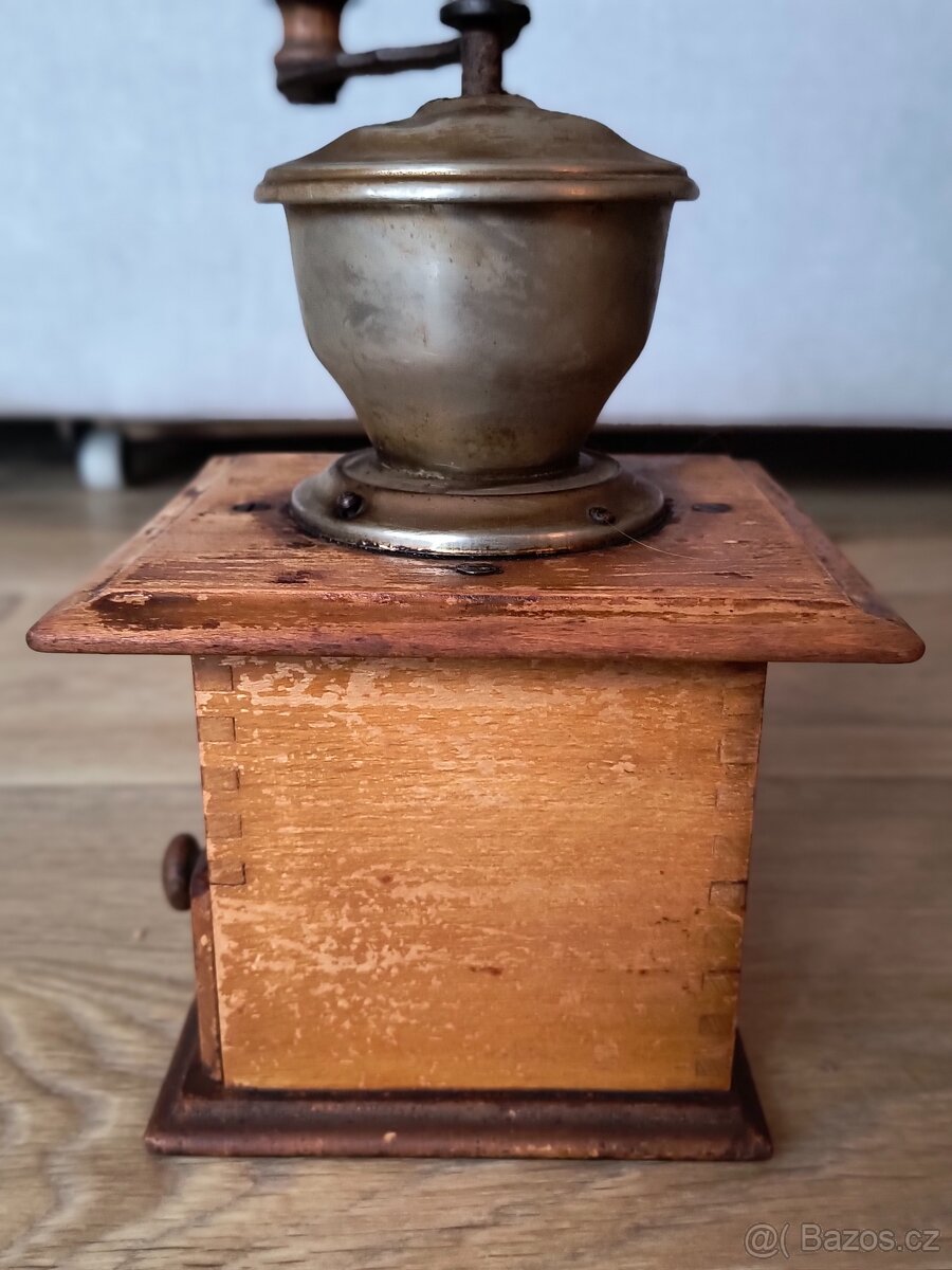 Mlýnek na kávu Garantiert Prima Geschmiedetes Mahlwerk - 4