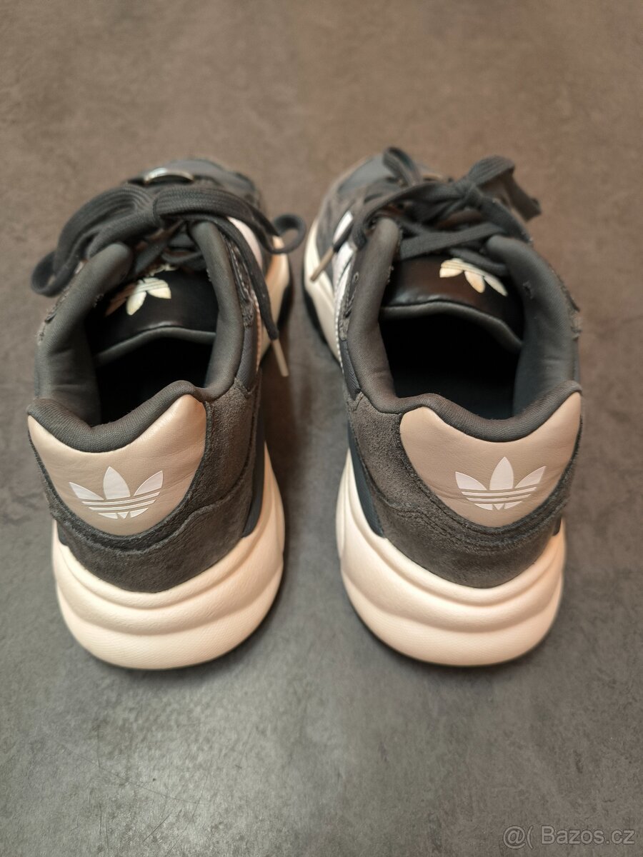 Tenisky Adidas Retropy F90, vel. 42,5 - 4