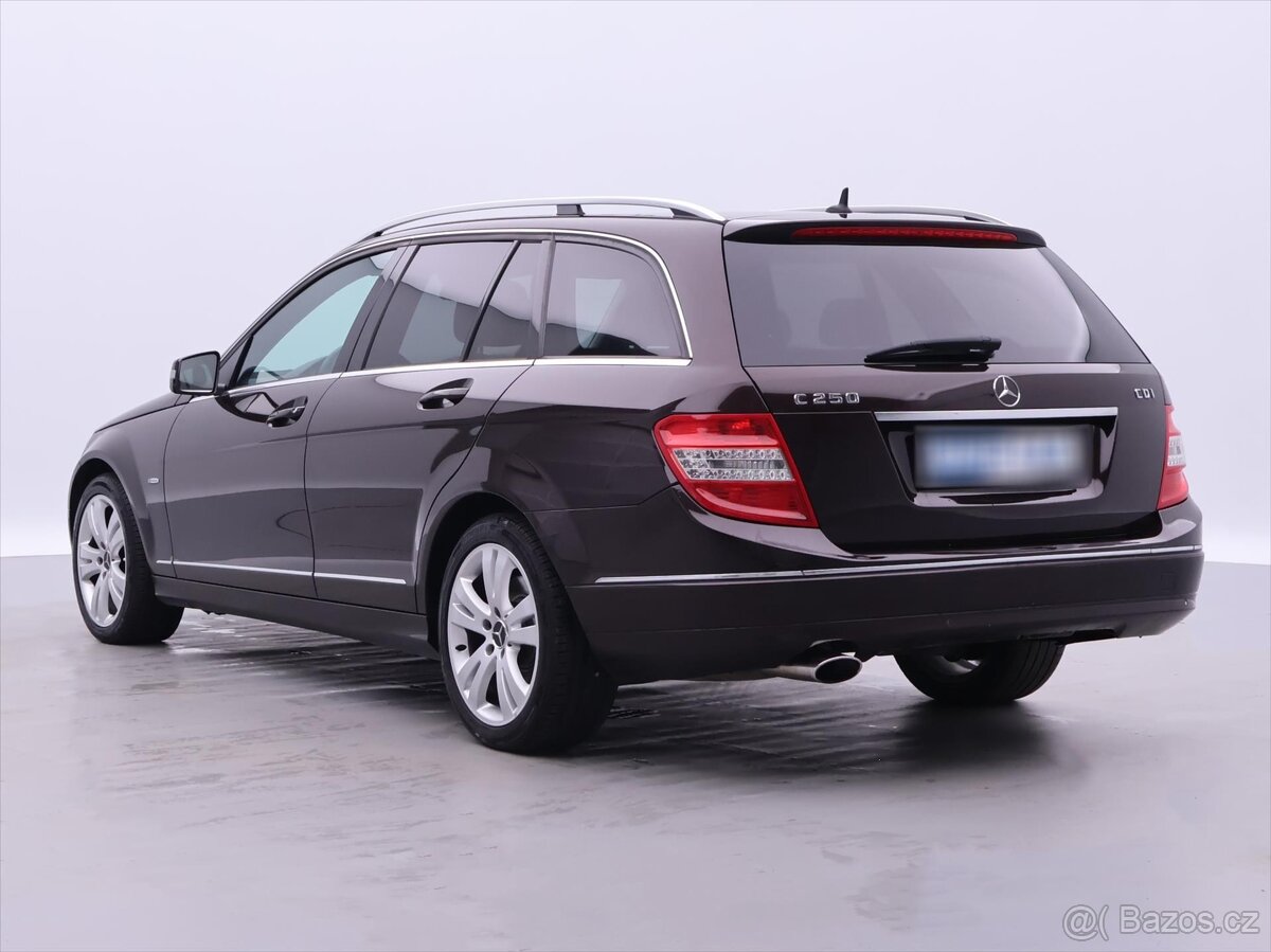Mercedes-Benz Třídy C 2,1 250CDI 150kW Avantgarde (2010) - 4