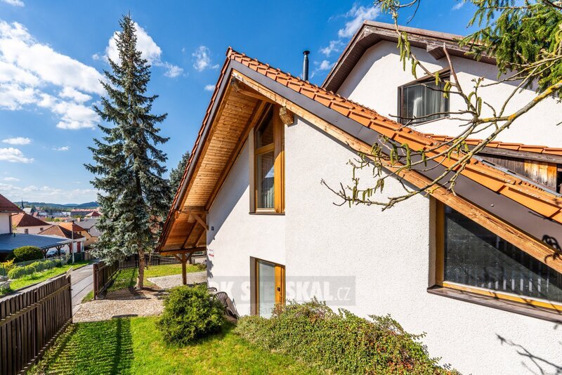 Prodej atraktivního, prostorného RD, v žádané lokalitě Horní - 4