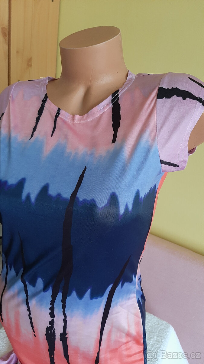 Nové slušivé šaty vel. M - 4