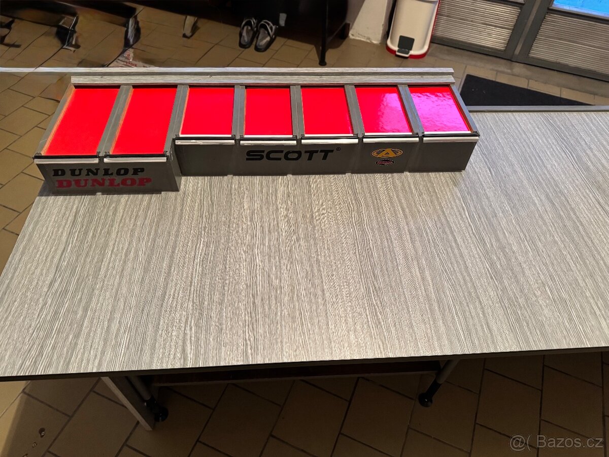 Kancelářský stůl do dílny - 4