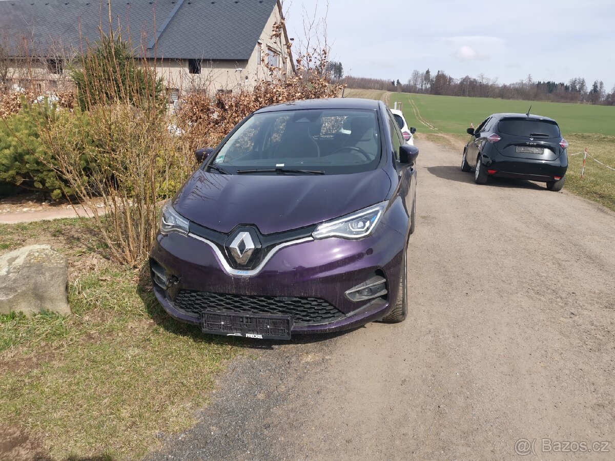 Renault Zoe R110 52 kWh – přijímám rezervace - 4