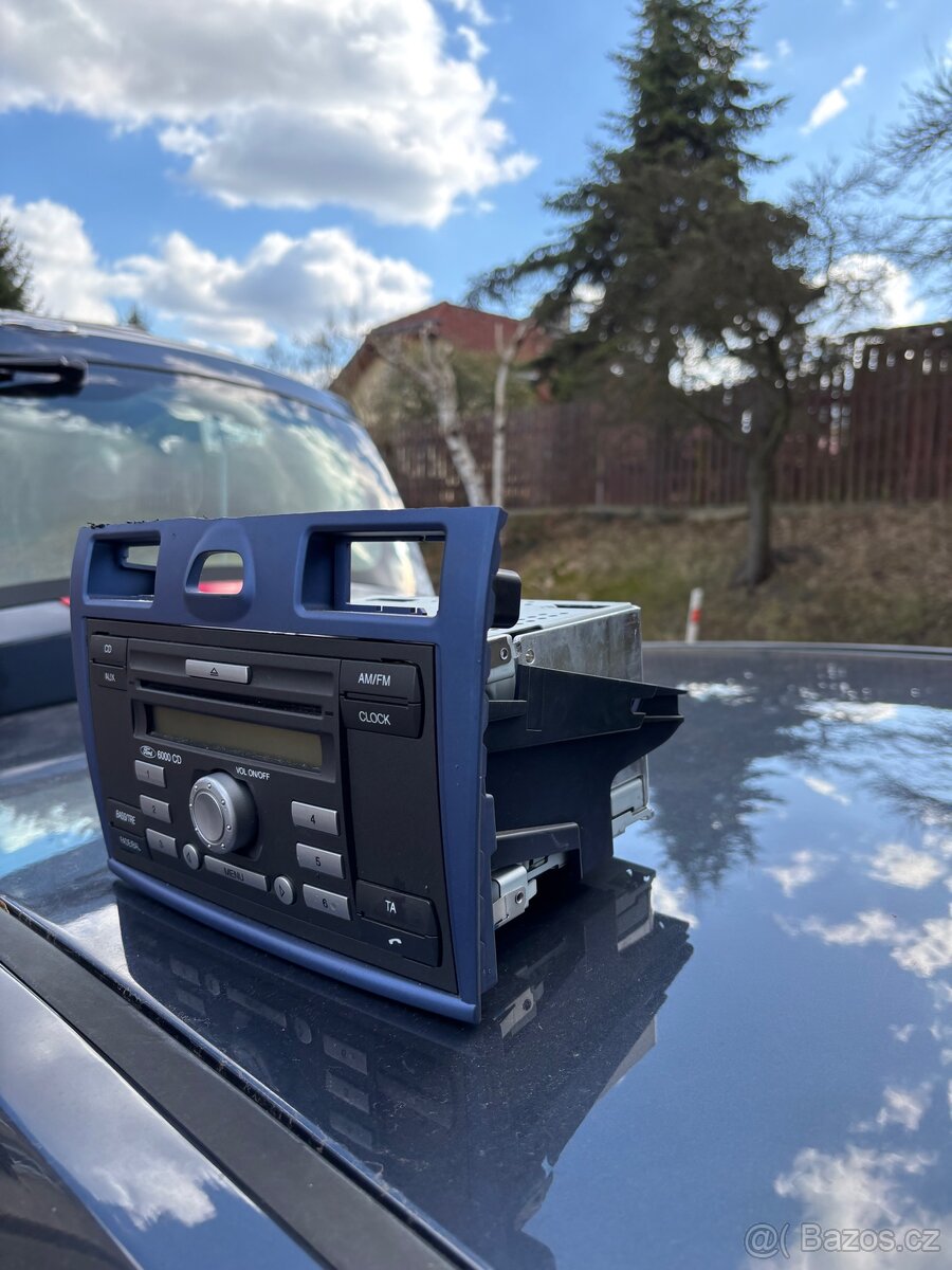 Rádio do auta FORD FIESTA 200& - 4