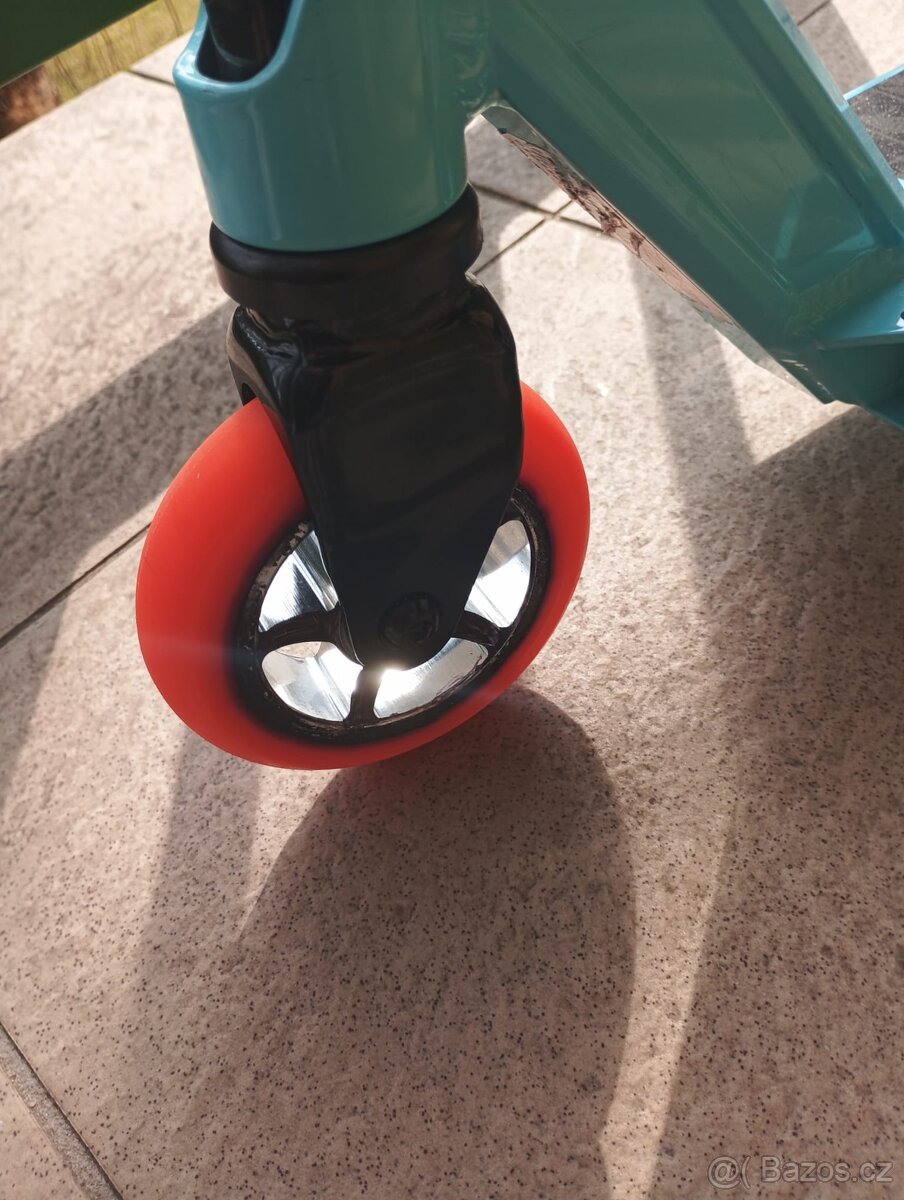 Dětská koloběžka - 4