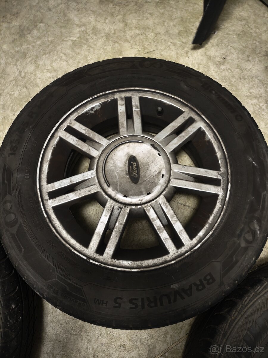 Kola Ford Focus mk1 - 4