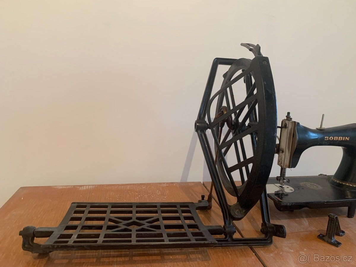Šicí stroj Bobbin - 4