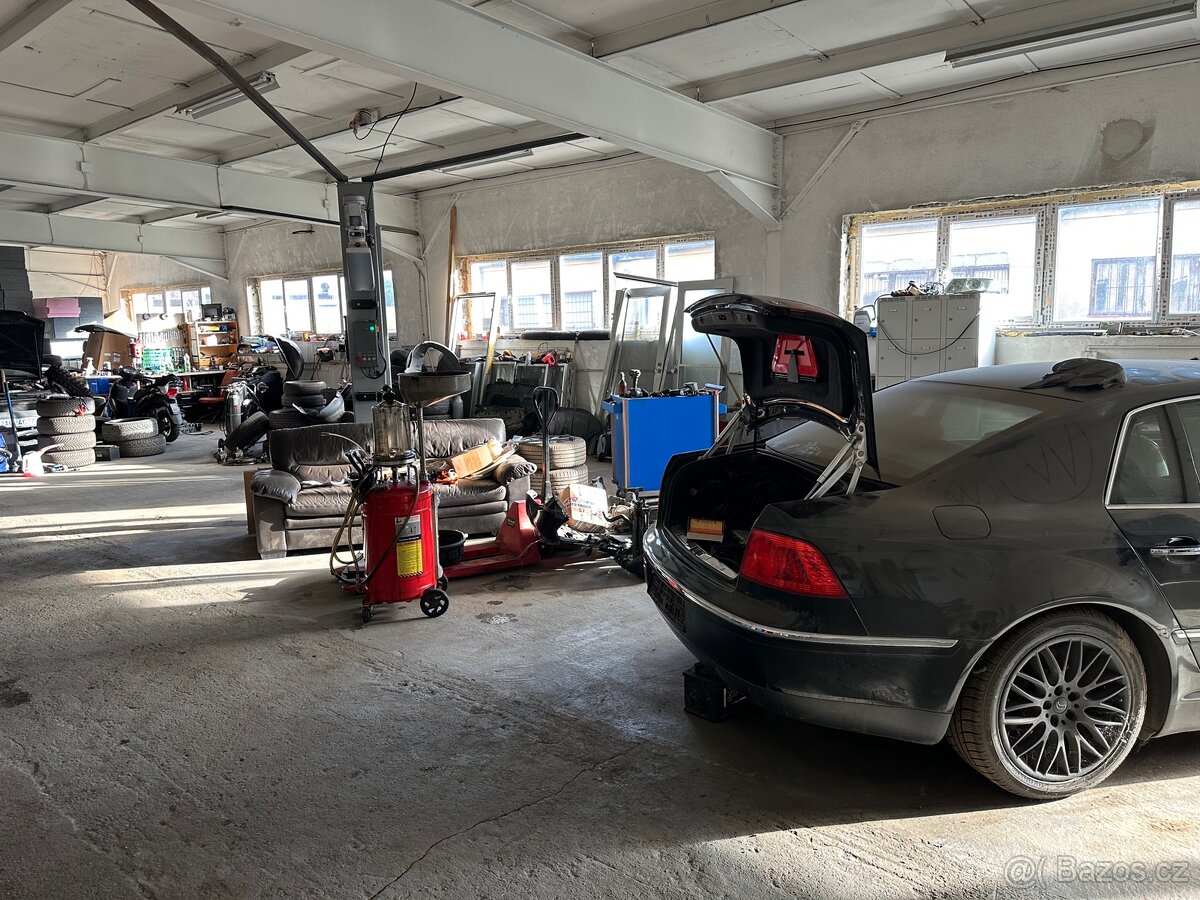 Pronájem autoservisu 600 m² - 4