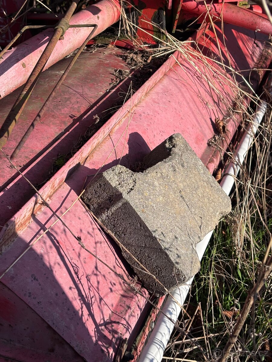 Zametací kartáč za malý traktor - 4