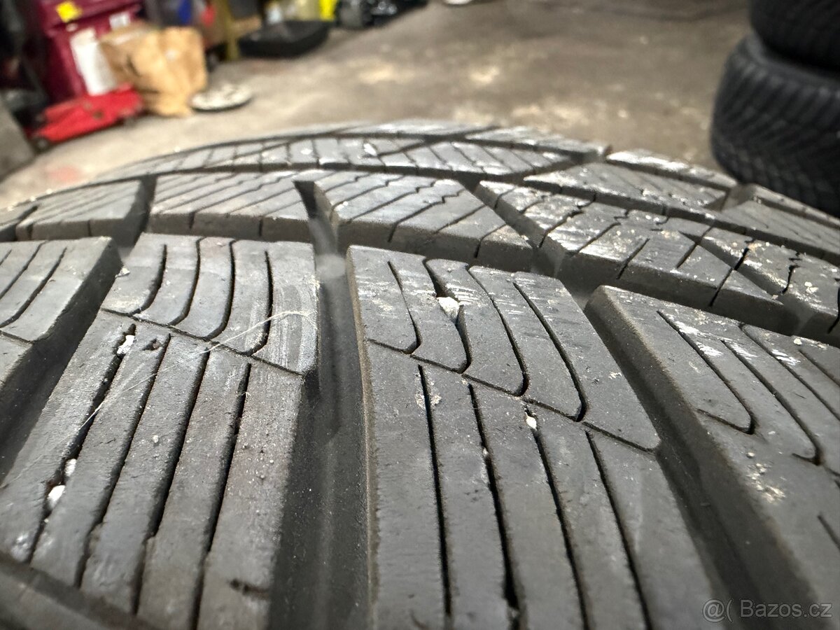 Barum Polaris 5 215/40 R17 87V zimní - 4