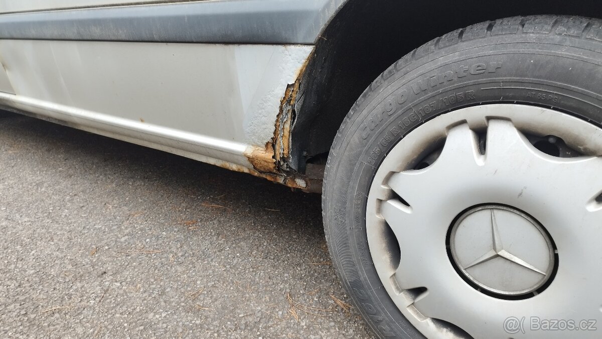 MB Vito 111 W639 - 4