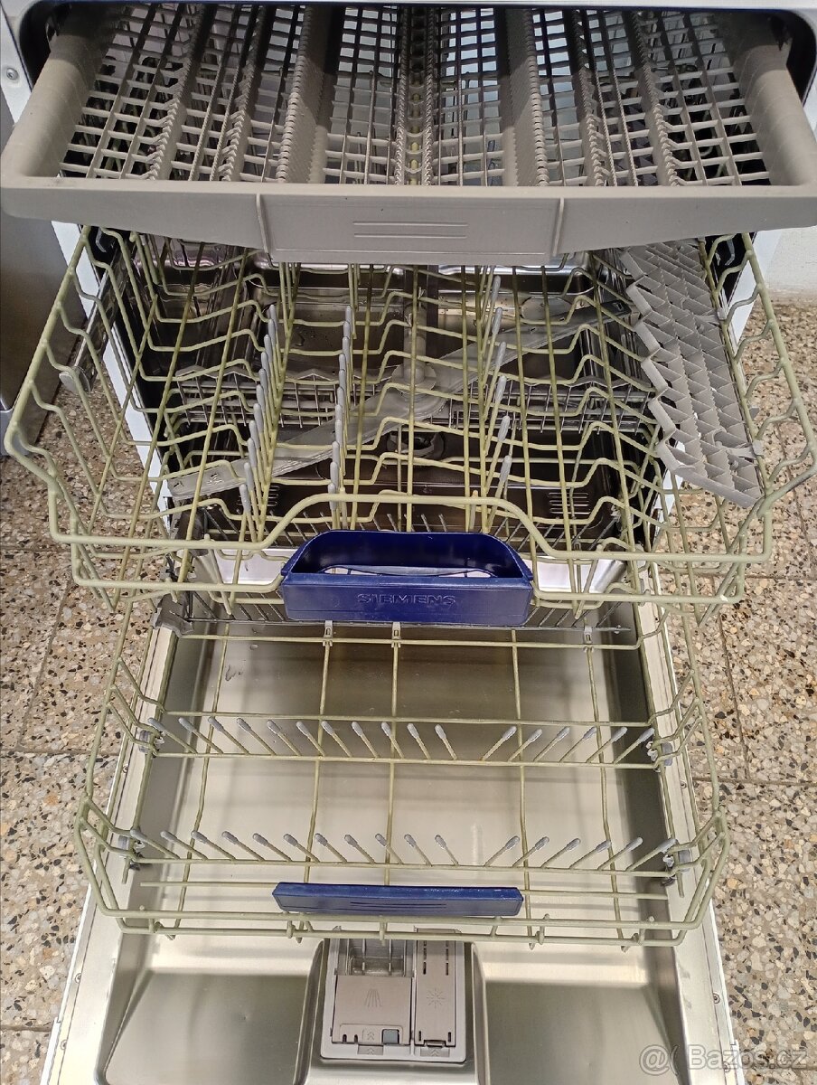 Myčka nádobí Siemens 3xkoš - 4