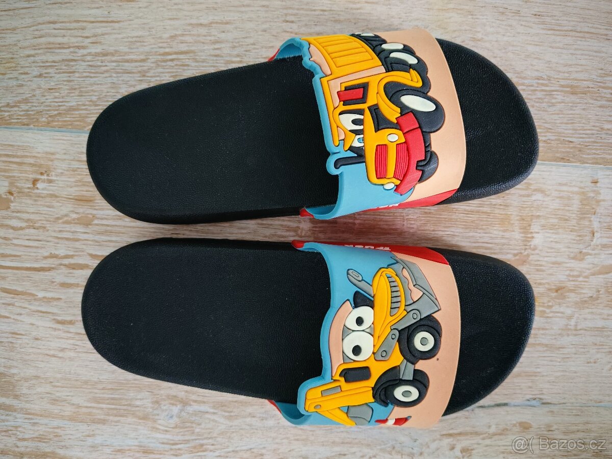 Dětské pantofle vel. 35 - 4