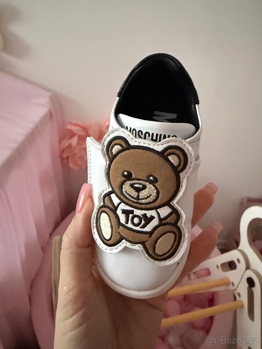 Moschino tenisky vel 20 - 4