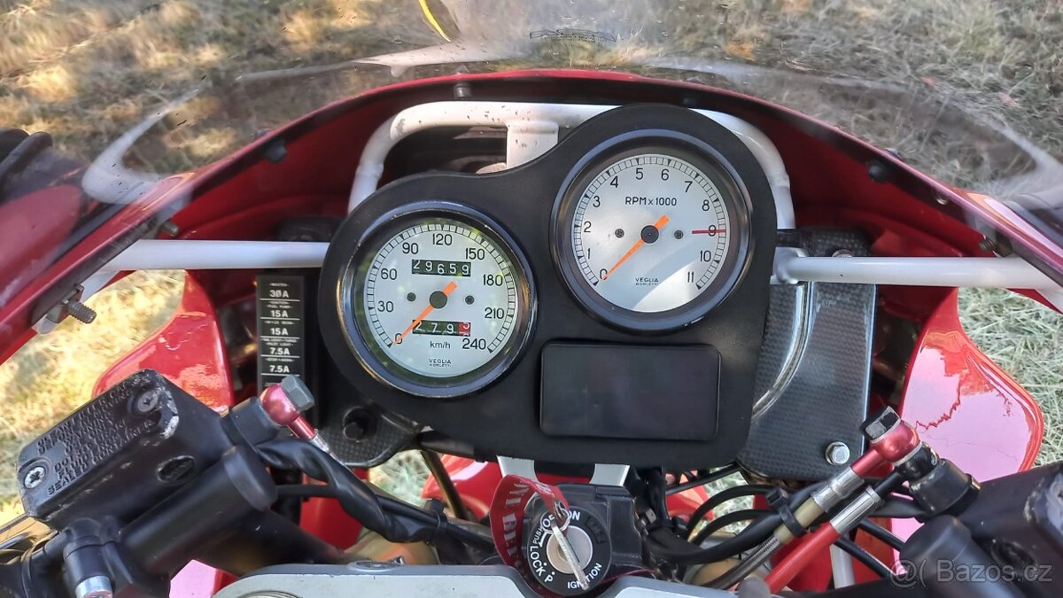 Ducati 600SS-sleva - 4