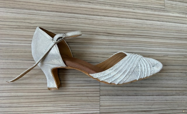 kožené stříbrné taneční boty - 4