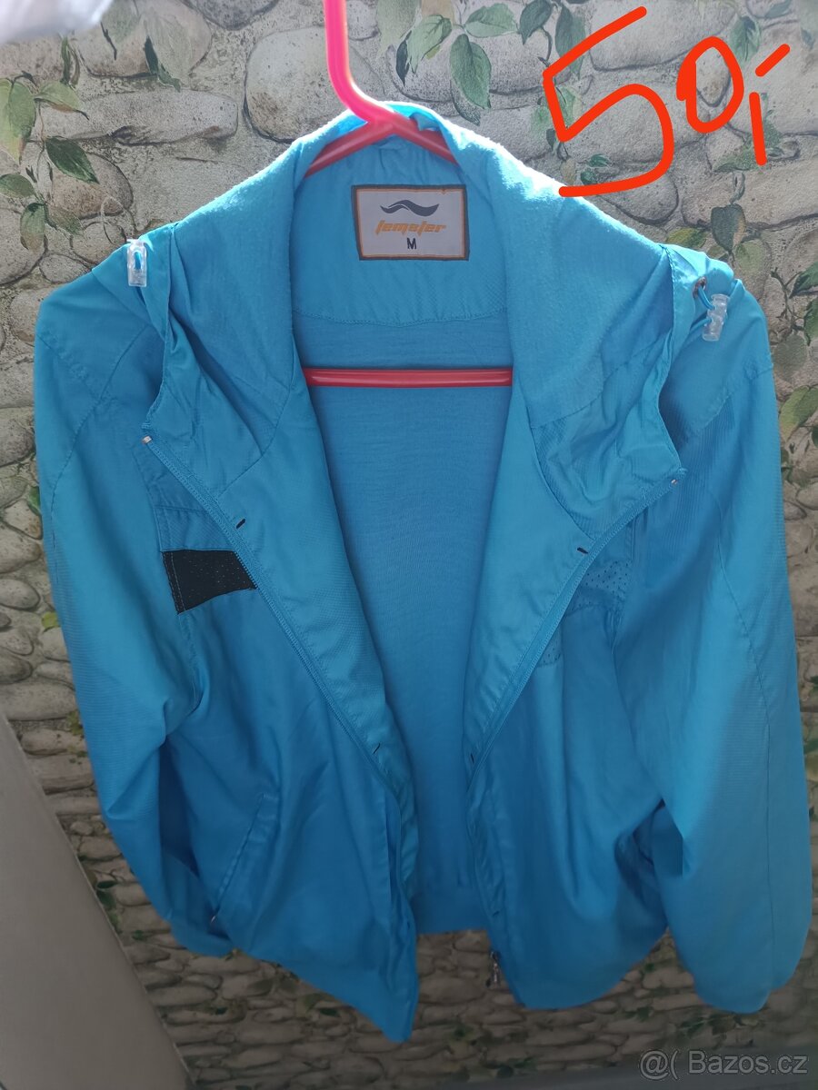 Různé dámské oblečení - 4