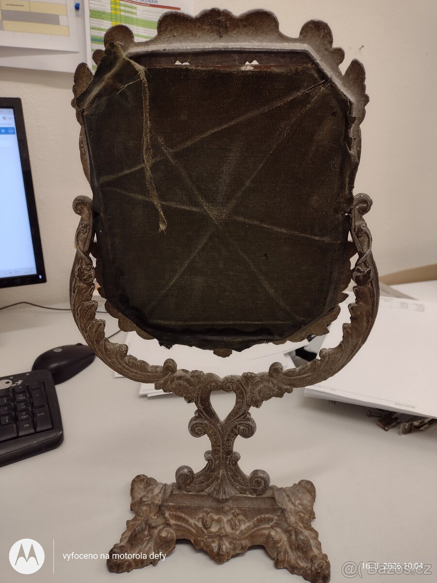 Toaletní zrdcadlo - 4