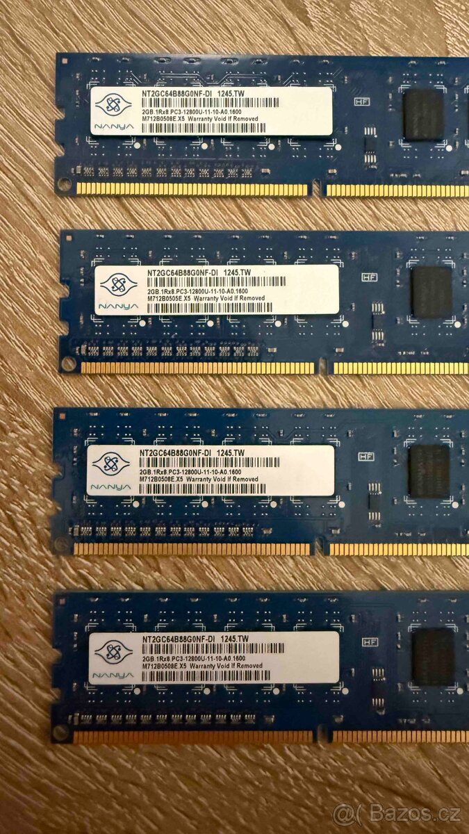 Paměti RAM DDR3 4 ks - 2GB NANYA 2GB PC3-12800U DDR3-1600 - 4