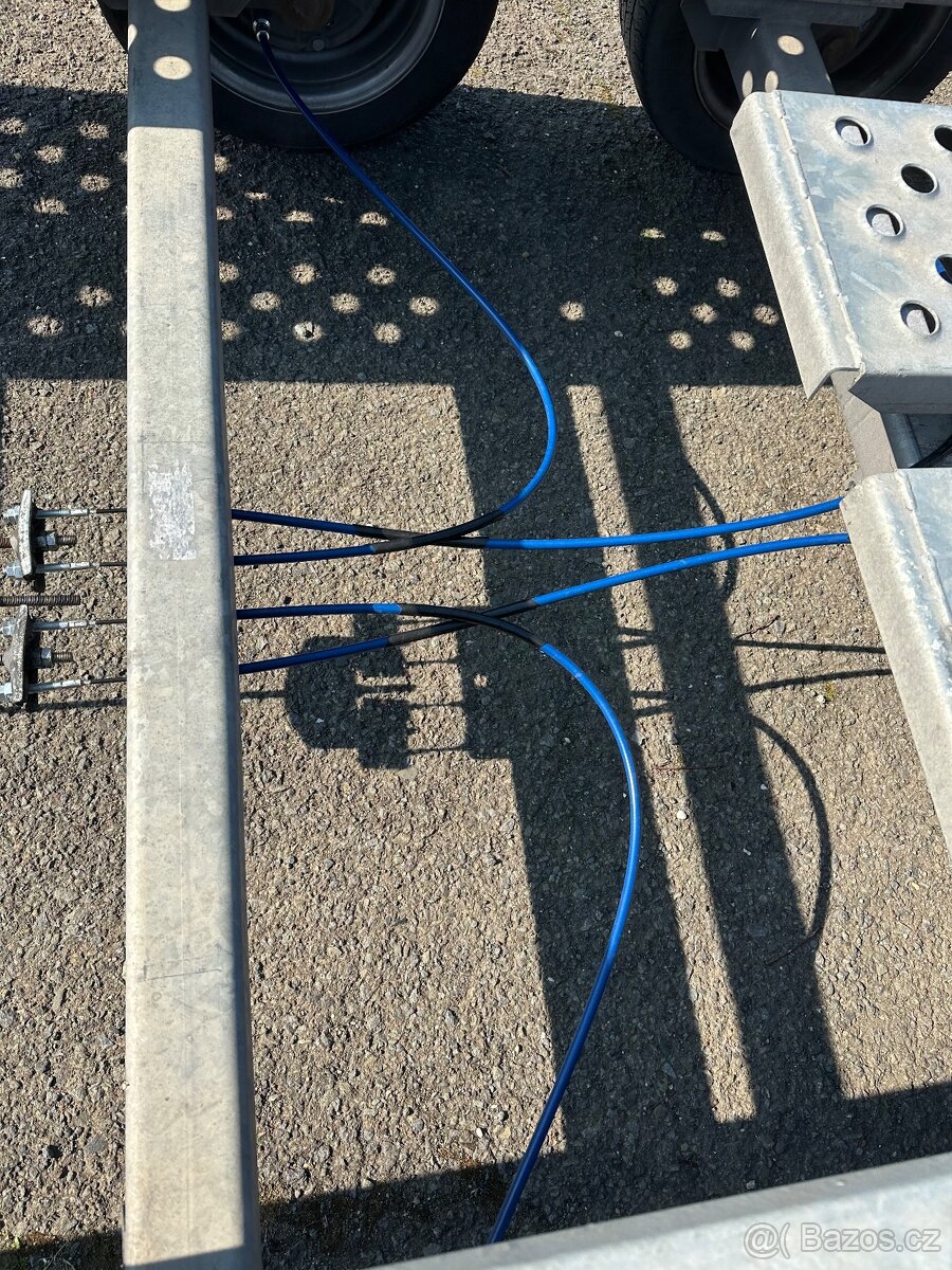 Autopřepravník, vlek, vlek na auta - 4