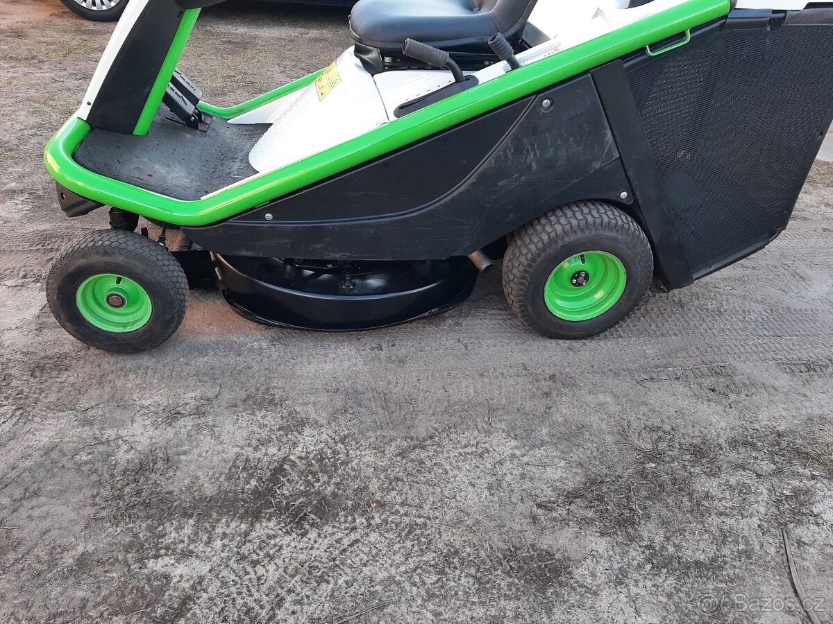 Zahradni traktůrek, traktor, Etesia Bahia - 4