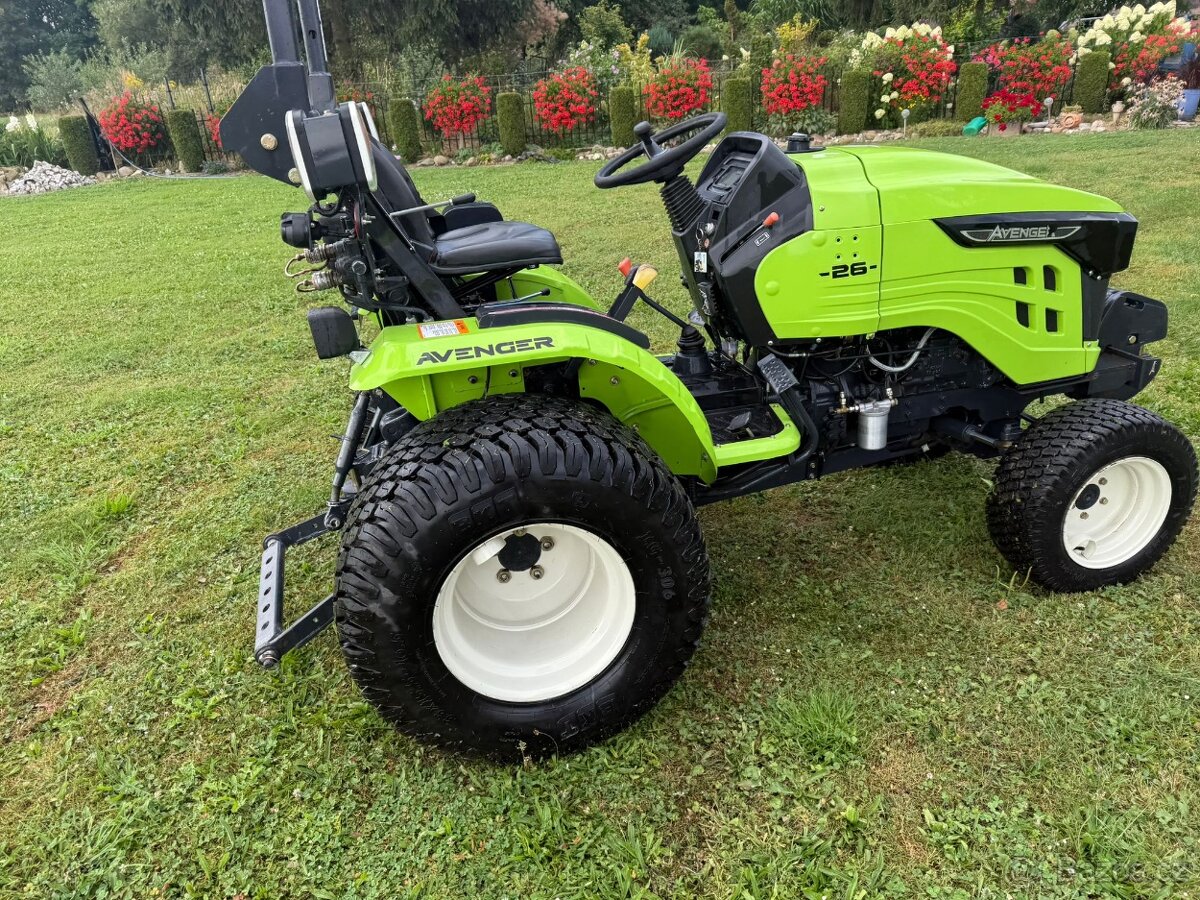 Malotraktor Avenger má 45mth rok 2022 nova cena 189tis - 4