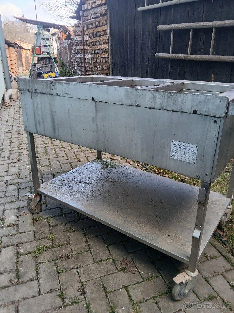 Nerezový Stůl na ohřev várnic - 4