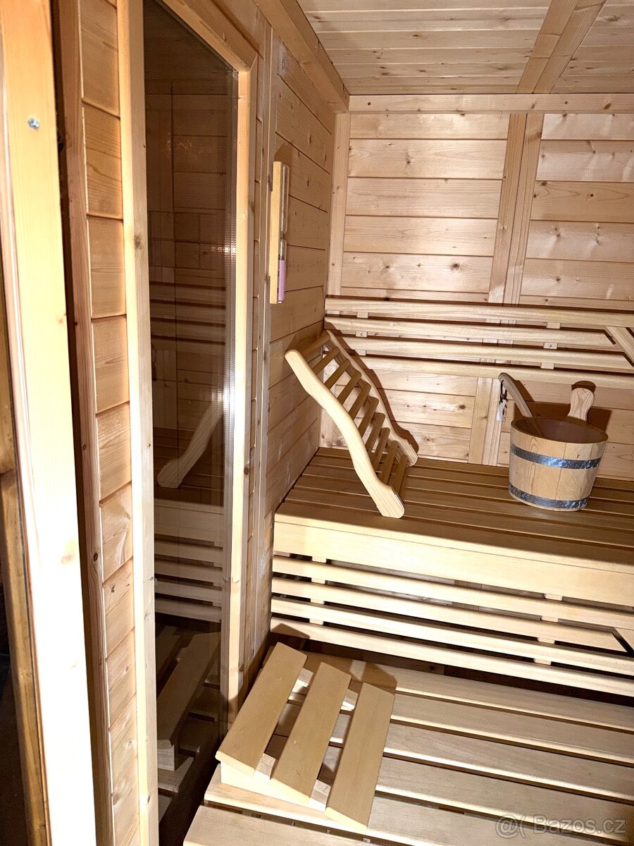 Finská sauna masiv 38mm rozměr 200x200x205v - 4