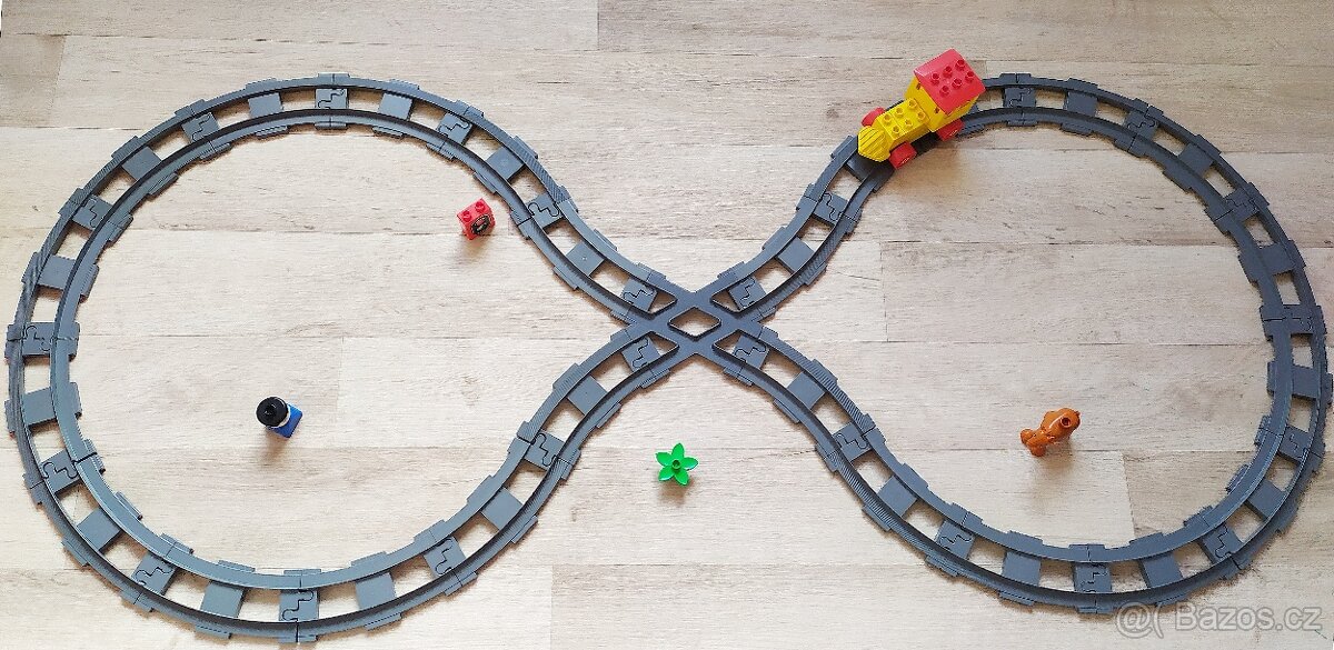 Levné kolejiště DUPLO, man. i el.mašinky,vagony, doplňky - 4