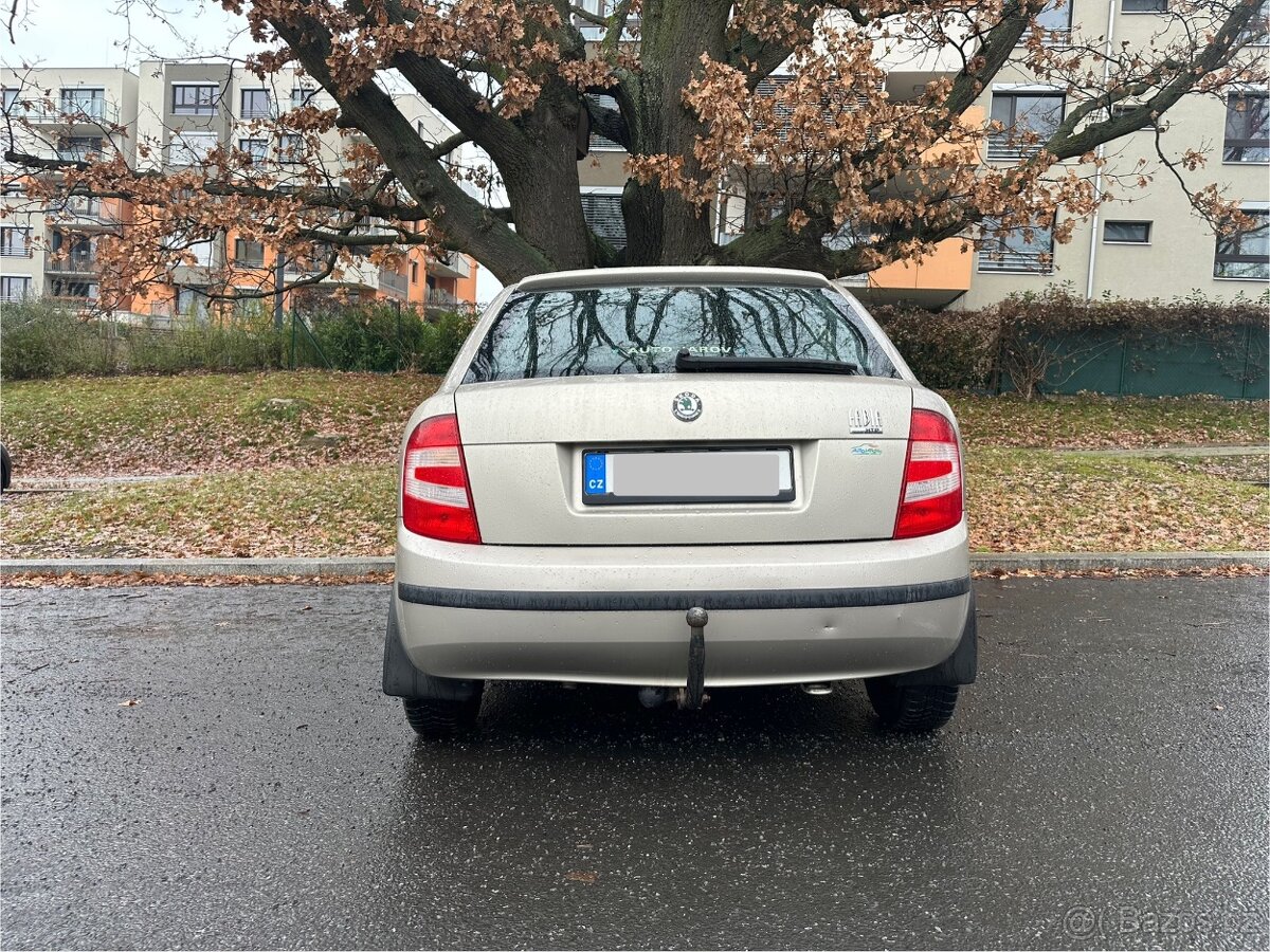Škoda Fabia 2006 1.Majitel 79tis km Garážovaná - 4